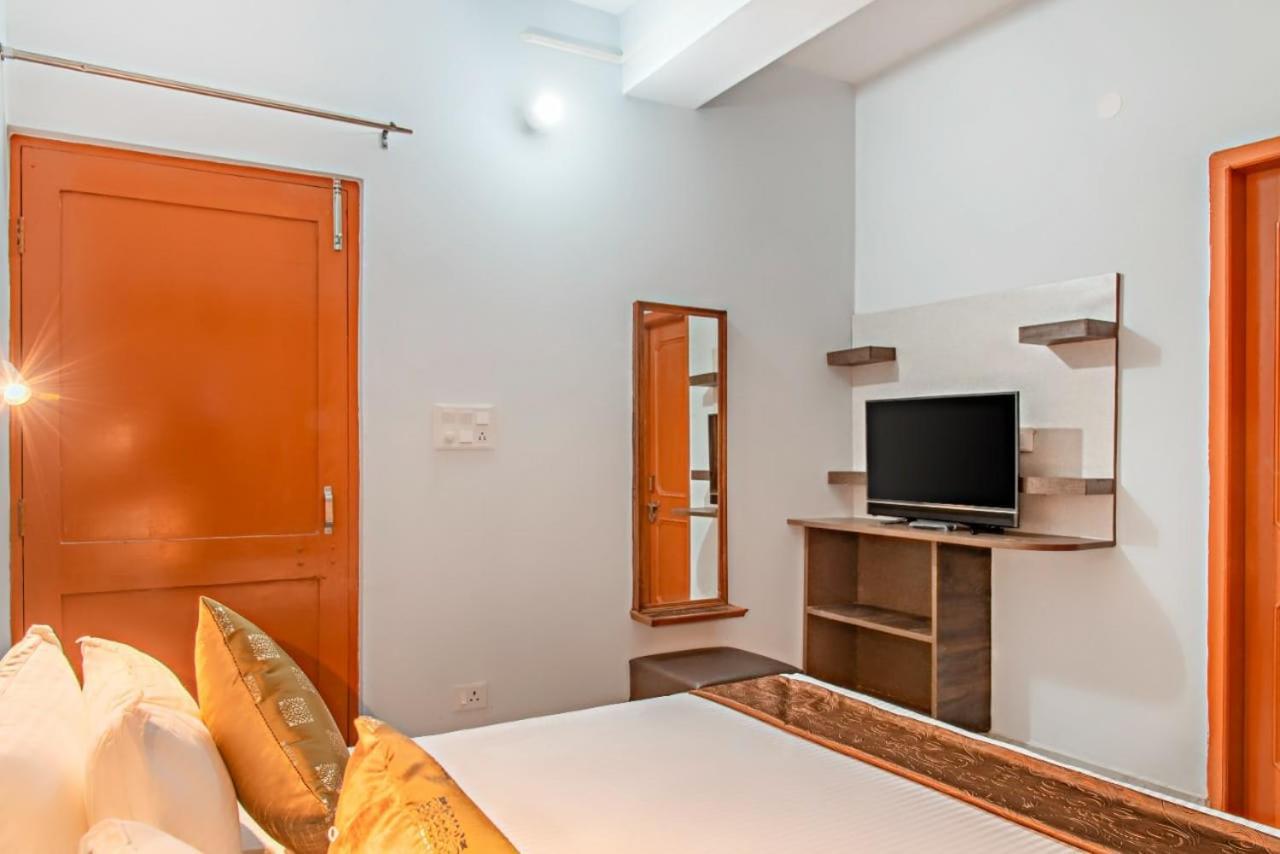 Mystic Kasauli I Pvt Balcony I Peacefull Area I Serviced Apt I By Exotic Stays Екстериор снимка
