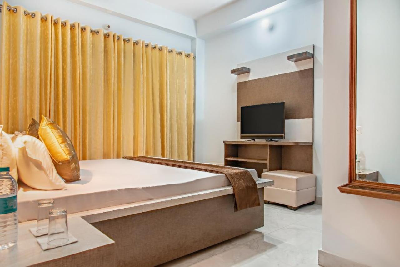 Mystic Kasauli I Pvt Balcony I Peacefull Area I Serviced Apt I By Exotic Stays Екстериор снимка